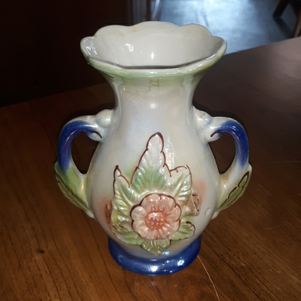 Lusterwear Vase # 420  Made in Brazil